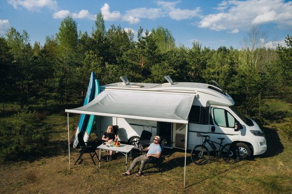 Comment localiser un camping de luxe à Roquebrune sur Argens ?